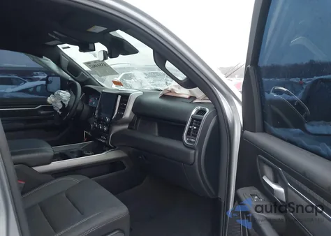 2025 Ram 1500 Big Horn 4X4 5'7 Box из США, поврежденный, VIN 1C6RRFFG8SN506354